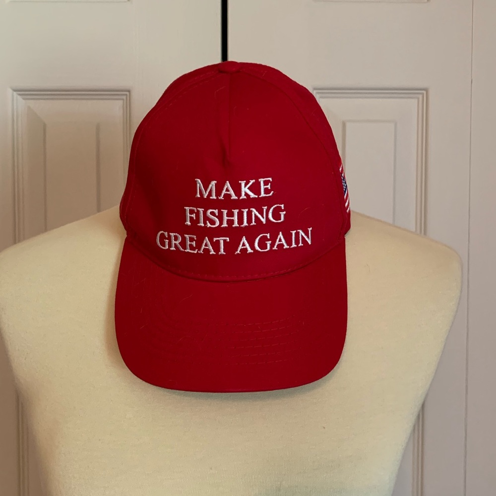 🌻 Make Fishing Great Again Hat